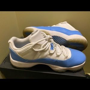 Retro 11 low UNC